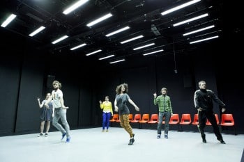 Conversaton Piece by Lucy Guerin Photo:  Brett Boardman