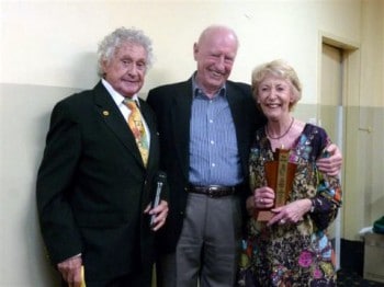 Don Reid (centre) with Lee Young and Judi Farr at the 2011 Gluggs Awards