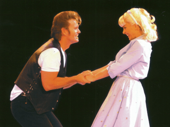 Craig McLachlan and Natalie Bassingthwaighte as Danny and Sandy in the 2005 Arena Spectacular