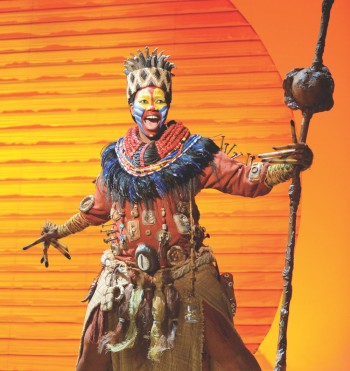 Buyi Zama as Rafiki in The Lion King - Sydney 2013 [Image by Deen van Meer]