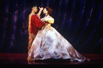 Lou Diamond Phillips and Donna Murphy on Broadway 1996. Image by Joan Marcus