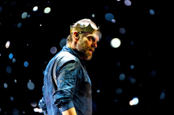 Hugo Weaving as Macbeth. Photo by Brett Boardman.