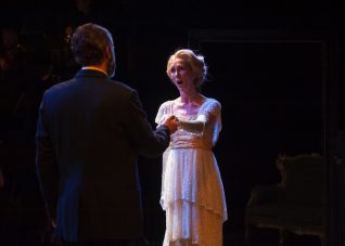 Louise (Chloe Dallimore) and Edward (Phillip Lowe)- Feature photographs by Oliver Toth