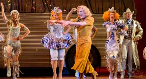 006_Oliver_Toth_Priscilla the Queen of the Desert_adelaide