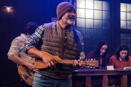 Darlinghurst Theatre Company presents Once