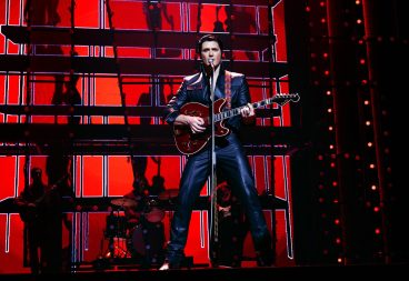 Elvis - A Musical Revolution_credit_KenLeanfore_333