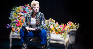 Sarah Snook and Marg Horwell win Olivier Awards for The Picture of Dorian Gray