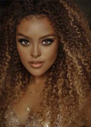 Samantha Shuma headshot