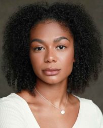 Sydney Spencer - Headshot