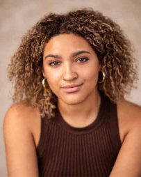 Sylvie Stenson headshot