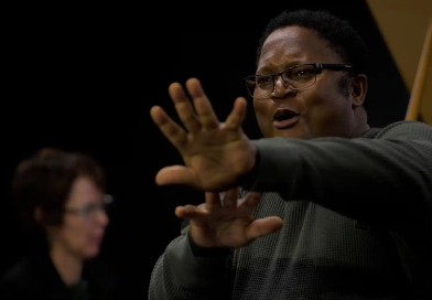 Australia’s first orchestral performance to combine Auslan, live music and technology opens new ways to experience music